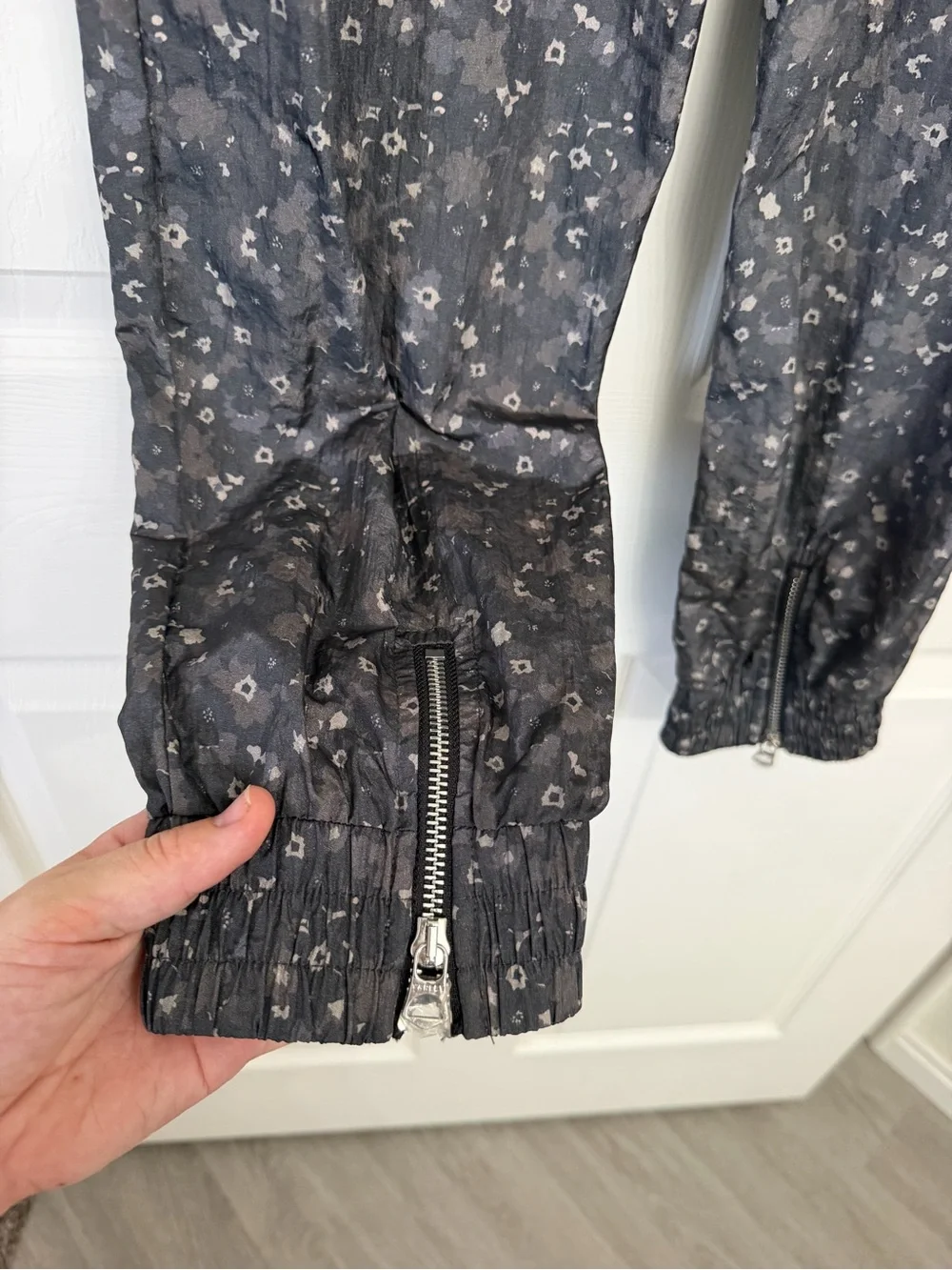 VARLEY Beckett nylon jogger pants | Size Small